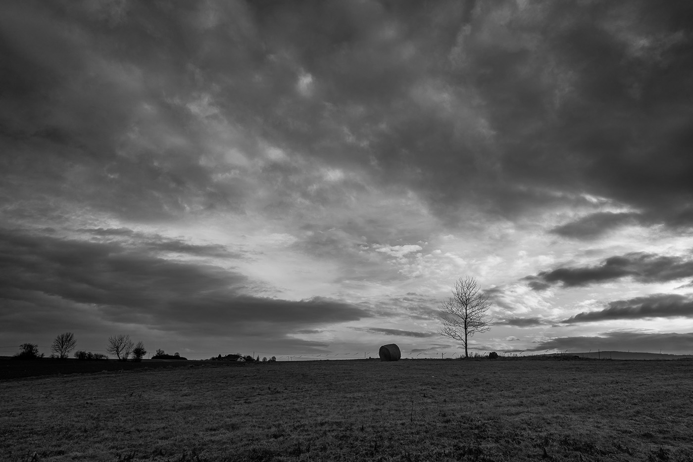 zachód słońca monochromatyczny