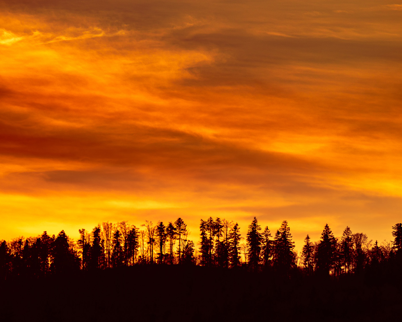 dramatyczne niebo na zdjęciach
